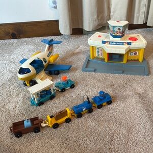 Fisher-Price Vintage Airport & Airplane